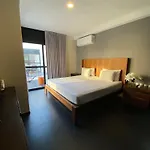 SOLÉ Suites by GuruHotel